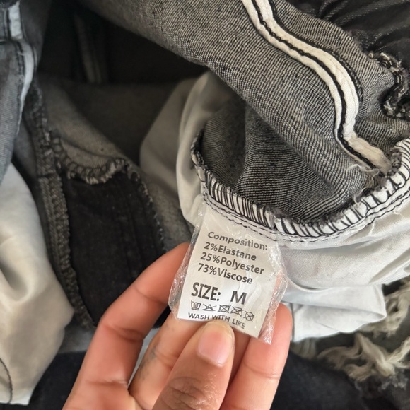 Distressed Black Jeans with Drawstring - Picture 3 of 4